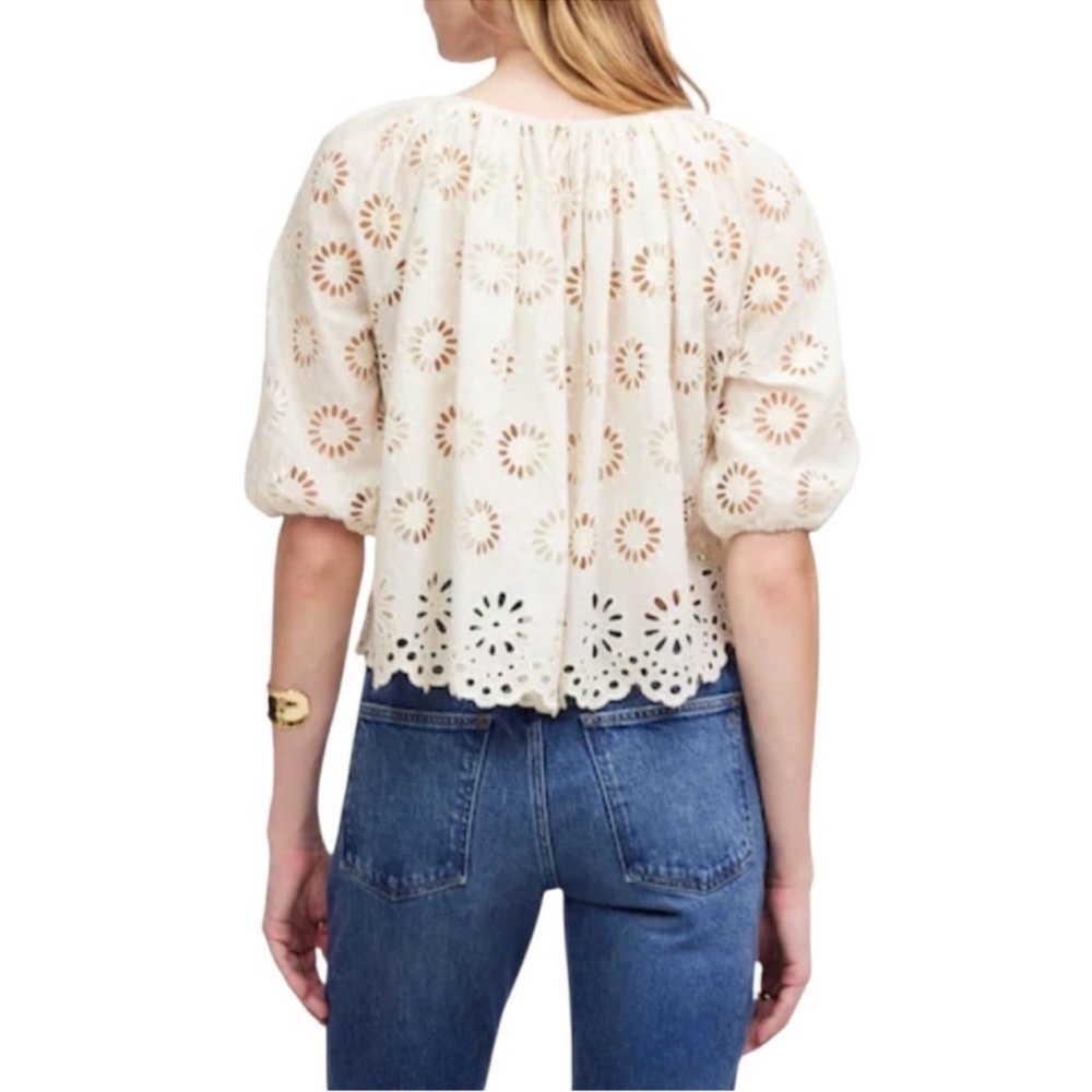 Madewell Embroidered Shirred Puff-Sleeve Top in Floral Eyelet - Picture 5 of 8